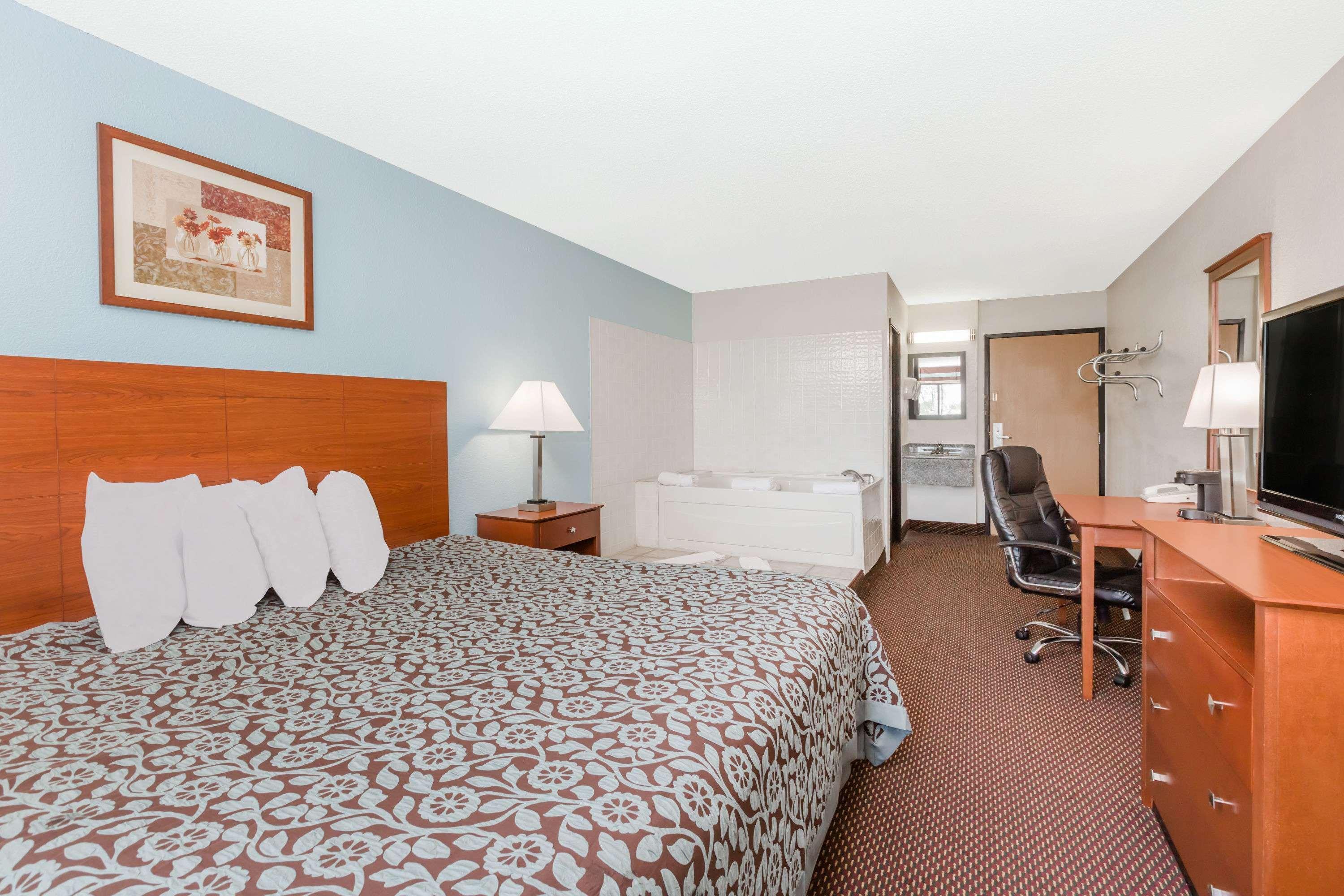 Days Inn By Wyndham Ankeny - Des Moines Kültér fotó