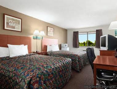 Days Inn By Wyndham Ankeny - Des Moines Kültér fotó